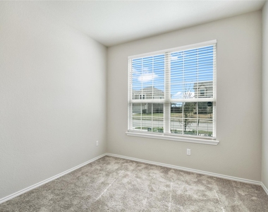 107 Barley Fork Ln - Photo Thumbnail 17