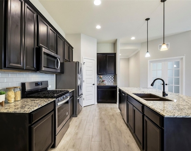 107 Barley Fork Ln - Photo Thumbnail 2