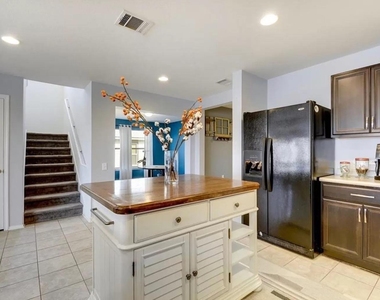 9016 Ridgewell Rd - Photo Thumbnail 11