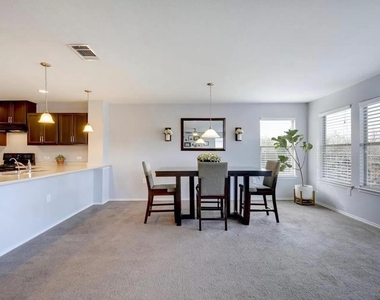 9016 Ridgewell Rd - Photo Thumbnail 5