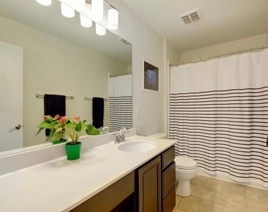 9016 Ridgewell Rd - Photo Thumbnail 24