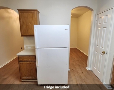 11500 Lapoynor St - Photo Thumbnail 9