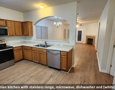 11500 Lapoynor St - Photo Thumbnail 6