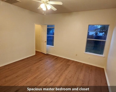 11500 Lapoynor St - Photo Thumbnail 16