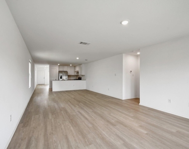 6515 Arid Way - Photo Thumbnail 10