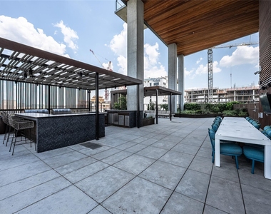 70 Rainey St - Photo Thumbnail 20