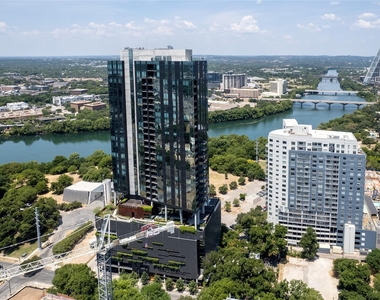 70 Rainey St - Photo Thumbnail 8