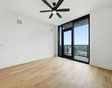 84 East Ave - Photo Thumbnail 21