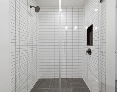 84 East Ave - Photo Thumbnail 25