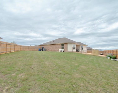 1317 Cesarina St - Photo Thumbnail 37