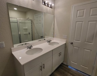 79 W Pacific Loon St - Photo Thumbnail 4