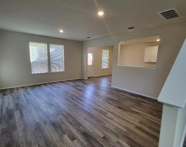 79 W Pacific Loon St - Photo Thumbnail 5