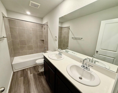 6620 Folsom Ave - Photo Thumbnail 15