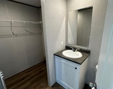 116 Mazatlan Dr - Photo Thumbnail 9