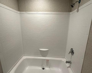 116 Mazatlan Dr - Photo Thumbnail 8