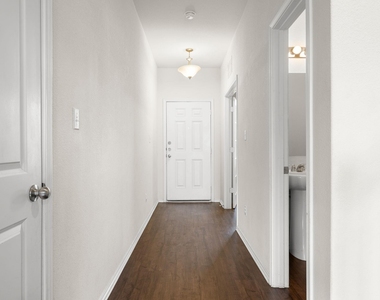 11801 Jackson Falls Way - Photo Thumbnail 2