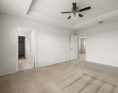 11801 Jackson Falls Way - Photo Thumbnail 18