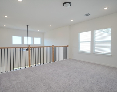 1250 N Roger Hanks Pkwy - Photo Thumbnail 16