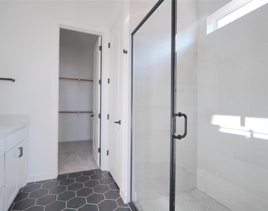 1250 N Roger Hanks Pkwy - Photo Thumbnail 9