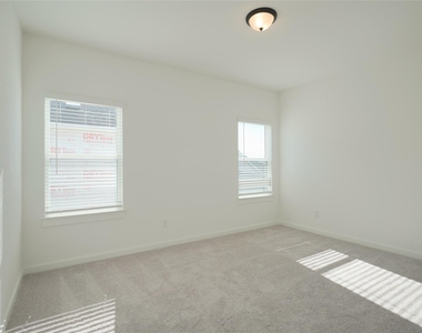 1250 N Roger Hanks Pkwy - Photo Thumbnail 19