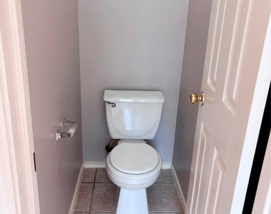 14901 Sand Dollar Ct - Photo Thumbnail 22