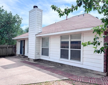 14901 Sand Dollar Ct - Photo Thumbnail 28
