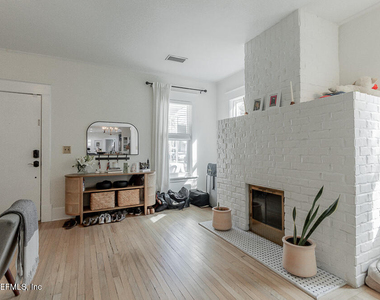 2784 Lydia Street - Photo Thumbnail 11