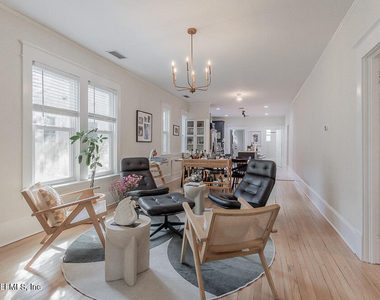2784 Lydia Street - Photo Thumbnail 13