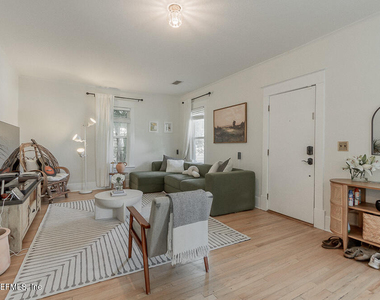 2784 Lydia Street - Photo Thumbnail 8