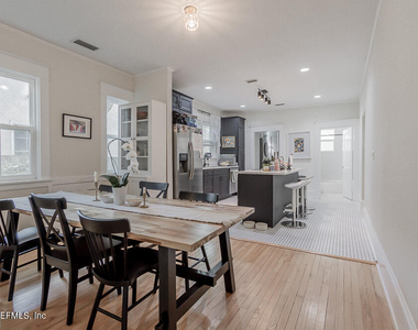 2784 Lydia Street - Photo Thumbnail 15