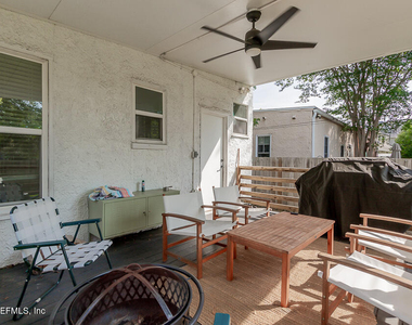 2784 Lydia Street - Photo Thumbnail 32