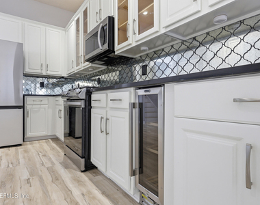 14447 Cherry Lake Drive W - Photo Thumbnail 16