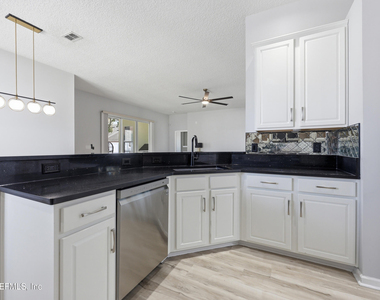 14447 Cherry Lake Drive W - Photo Thumbnail 17