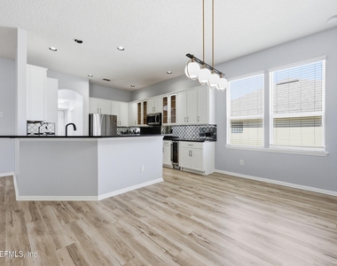 14447 Cherry Lake Drive W - Photo Thumbnail 18