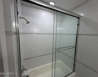 1809 Penzance Parkway - Photo Thumbnail 12