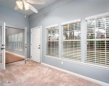 7820 Deerwood Point Court - Photo Thumbnail 15