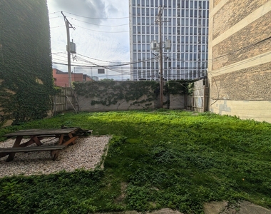 616 W Patterson Avenue - Photo Thumbnail 8