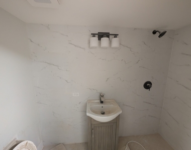 616 W Patterson Avenue - Photo Thumbnail 4