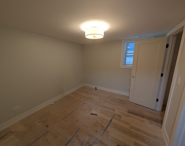 616 W Patterson Avenue - Photo Thumbnail 5