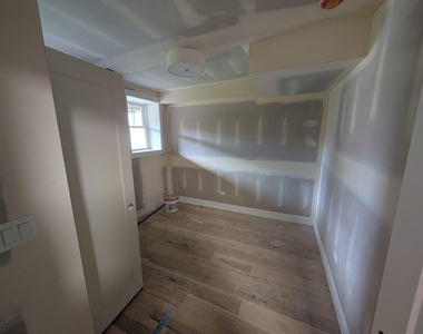 616 W Patterson Avenue - Photo Thumbnail 7