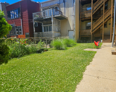 2327 W 35th Place - Photo Thumbnail 17