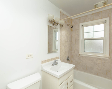 4236 W Nelson Street - Photo Thumbnail 6
