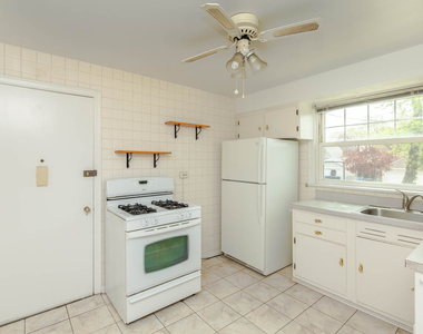 4236 W Nelson Street - Photo Thumbnail 2