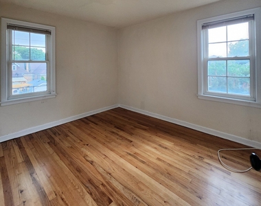 4257 W Nelson Street - Photo Thumbnail 5