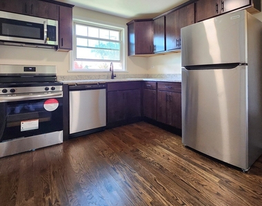 4263 W Nelson Street - Photo Thumbnail 9