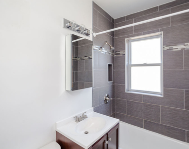 4202 N Kimball Avenue - Photo Thumbnail 7