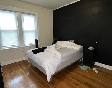 3404 W Berteau Avenue - Photo Thumbnail 7