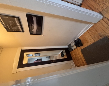3404 W Berteau Avenue - Photo Thumbnail 11