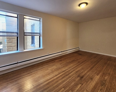 3217 W Diversey Avenue - Photo Thumbnail 5