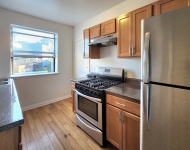 3217 W Diversey Avenue - Photo Thumbnail 2